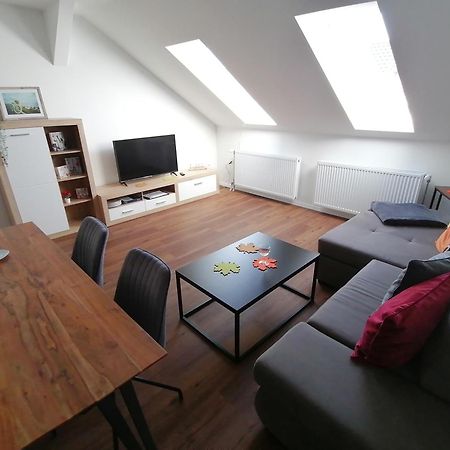 Auszeit2 Erfurt - Stilvolle Dachwohnung Mit Parkplatz - Zentrumsnah 外观 照片