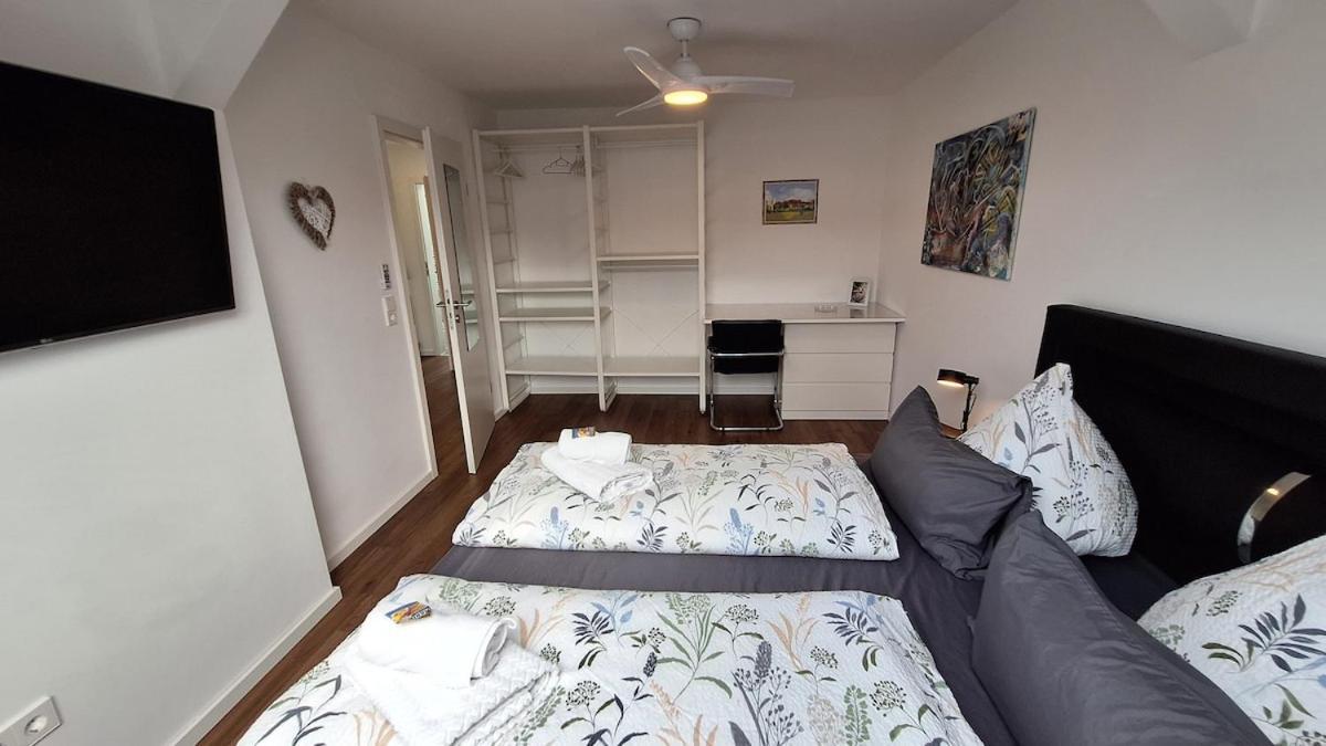 Auszeit2 Erfurt - Stilvolle Dachwohnung Mit Parkplatz - Zentrumsnah 外观 照片